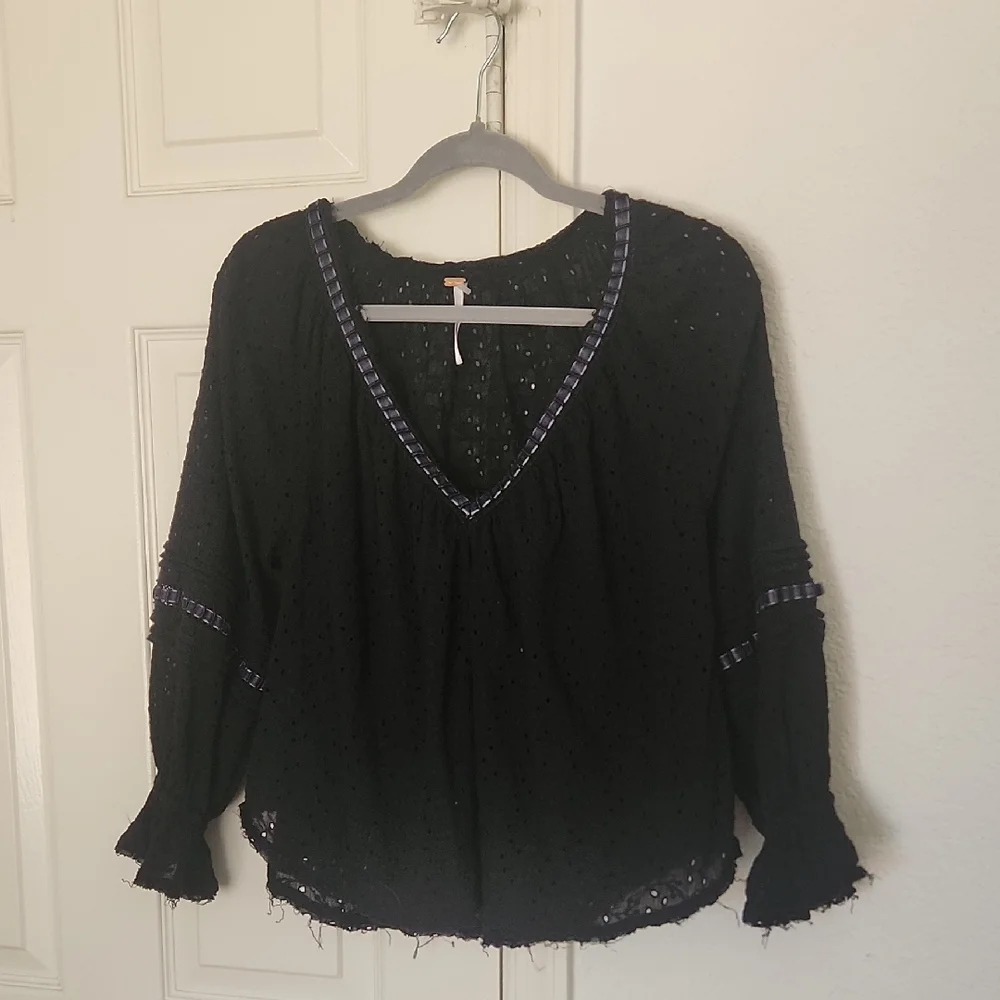 Free People Women’s Darcy Eyelet Blouse Black X-Small